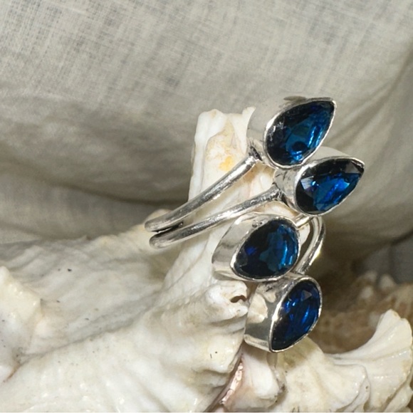 Sophisticated Navy multi-gem handcrafted ring - Picture 6 of 9